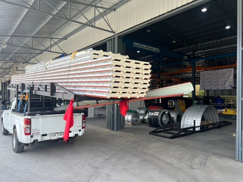 ร้านขายเมทัลชีท หลังคาเหล็ก ทีเอ็น ชลบุรี